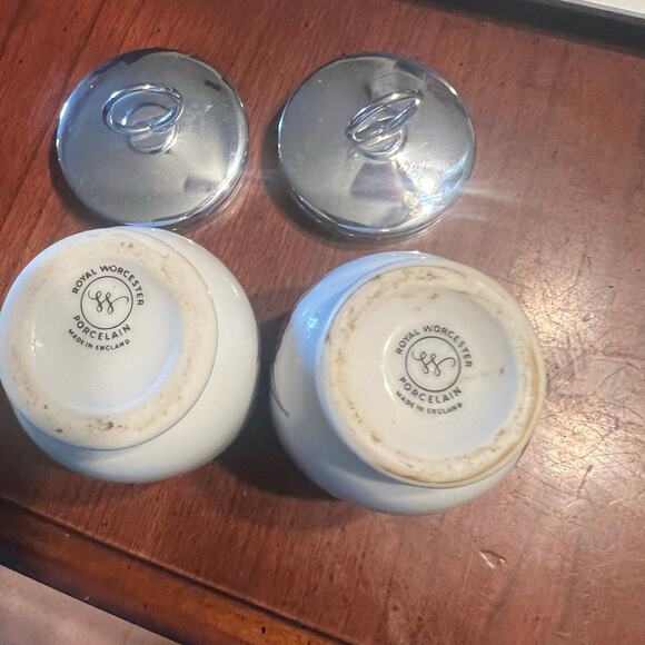 Royal Worchester Porcelain Jelly Jars Made in England Peach Blackberries W/Lid - Picture 6 of 9